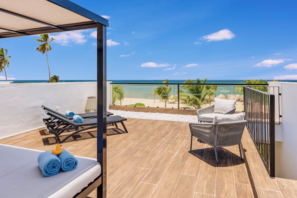 Viento Suite Ocean Front - Photo 12