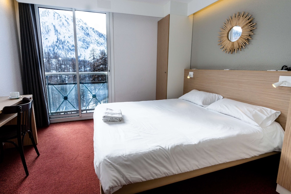 Basic Quadruple Room