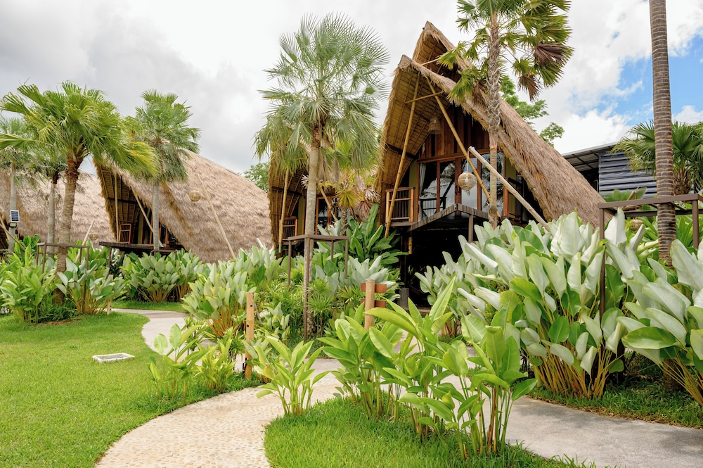 Bamboo Duplex Suite Villa 4 - Photo 9