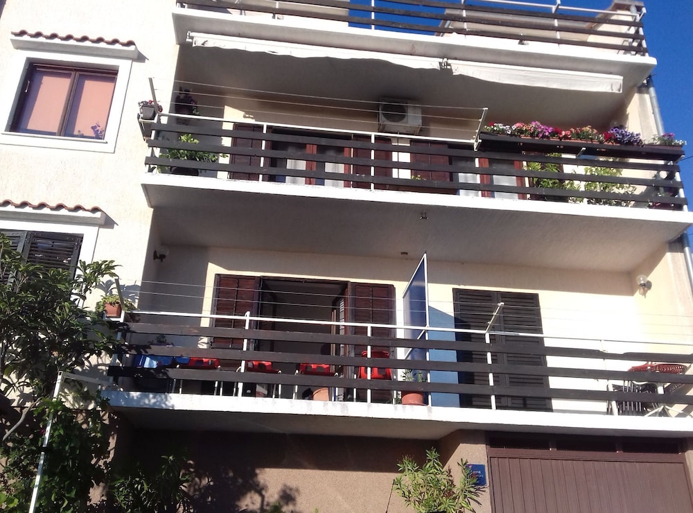 Apartment (Apartments Luka & Leona - Two Bedroom) photo 2