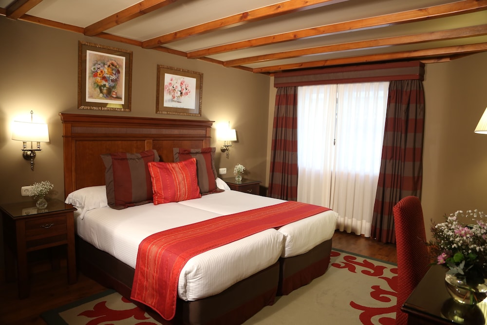Family Villa (2 Adults and 2 Children) - Photo 6