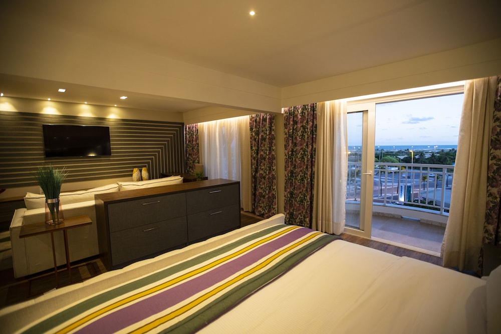 South Diamond Semi Presidential Suite