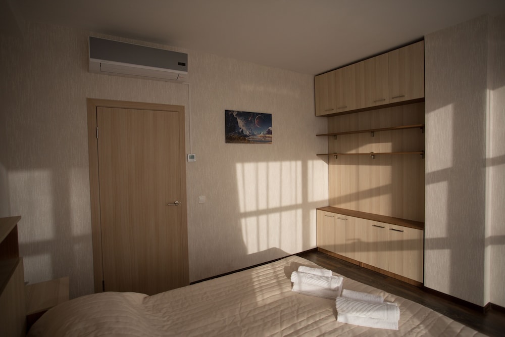 Deluxe Apartment, 1 King Bed with Sofa bed, Kitchen, Park View
