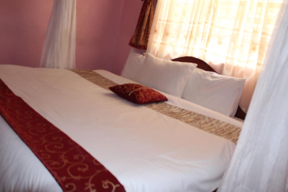 Deluxe Suite, Multiple Beds photo 2