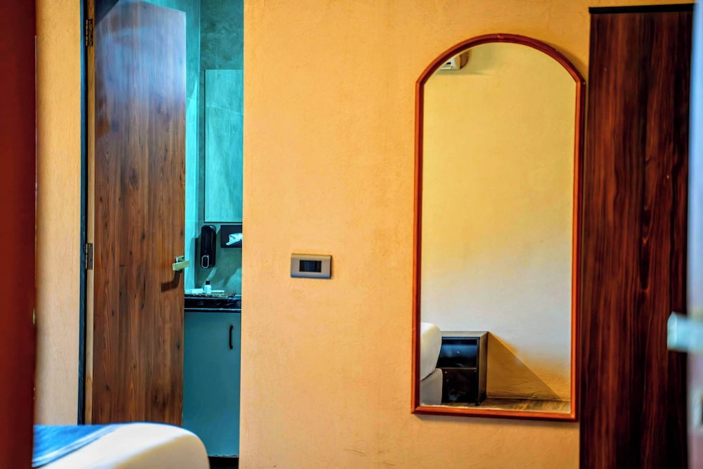 Premium Room - Photo 19