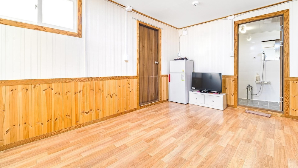 Basic Room, 1 Bedroom (111 (Ondolroom))