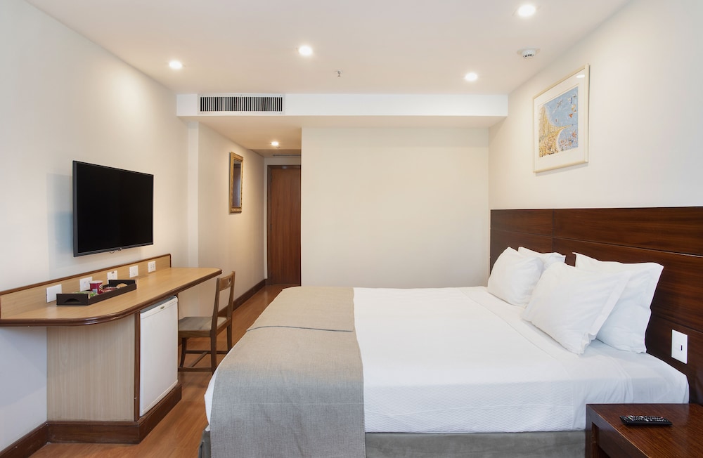 Luxo com Cama Casal - Photo 2