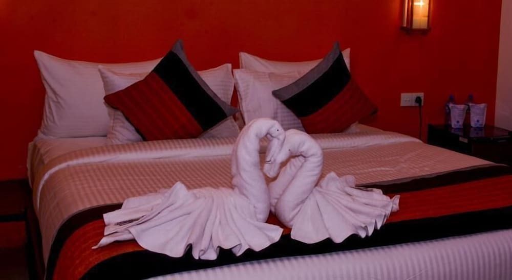Economy Double Room, 1 Bedroom, Pool View photo 1