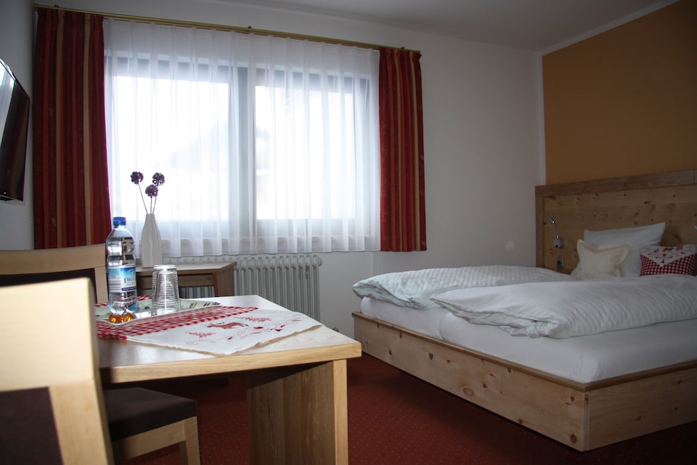 Standard Double Room, Non Smoking photo 2
