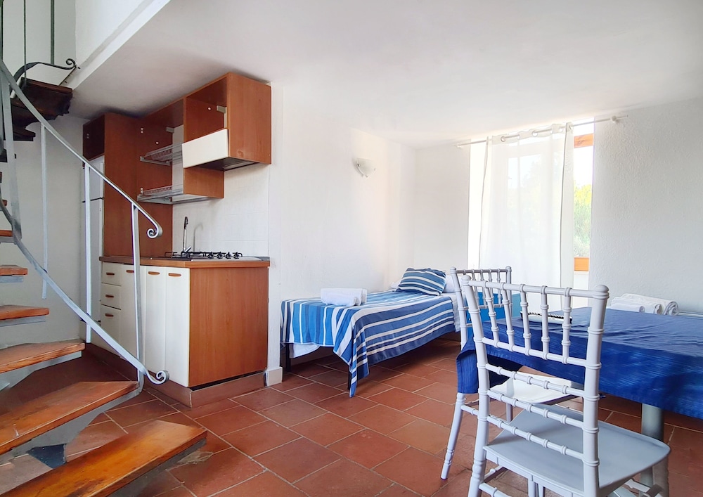 Classic Apartment - Photo 6