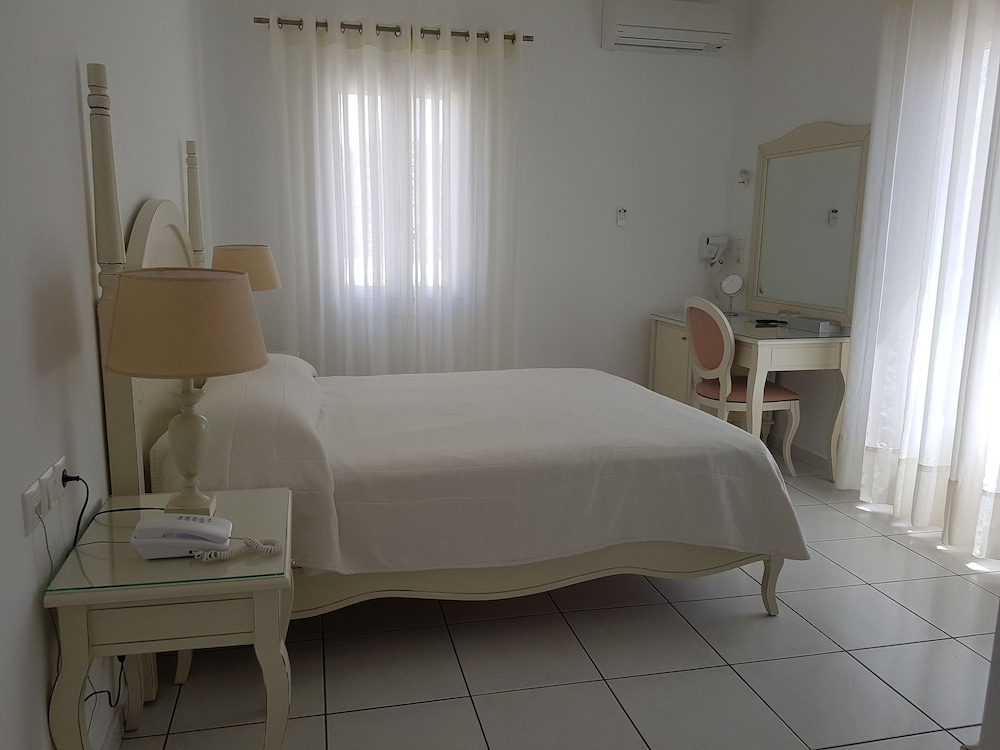 Standard Double Room photo 1