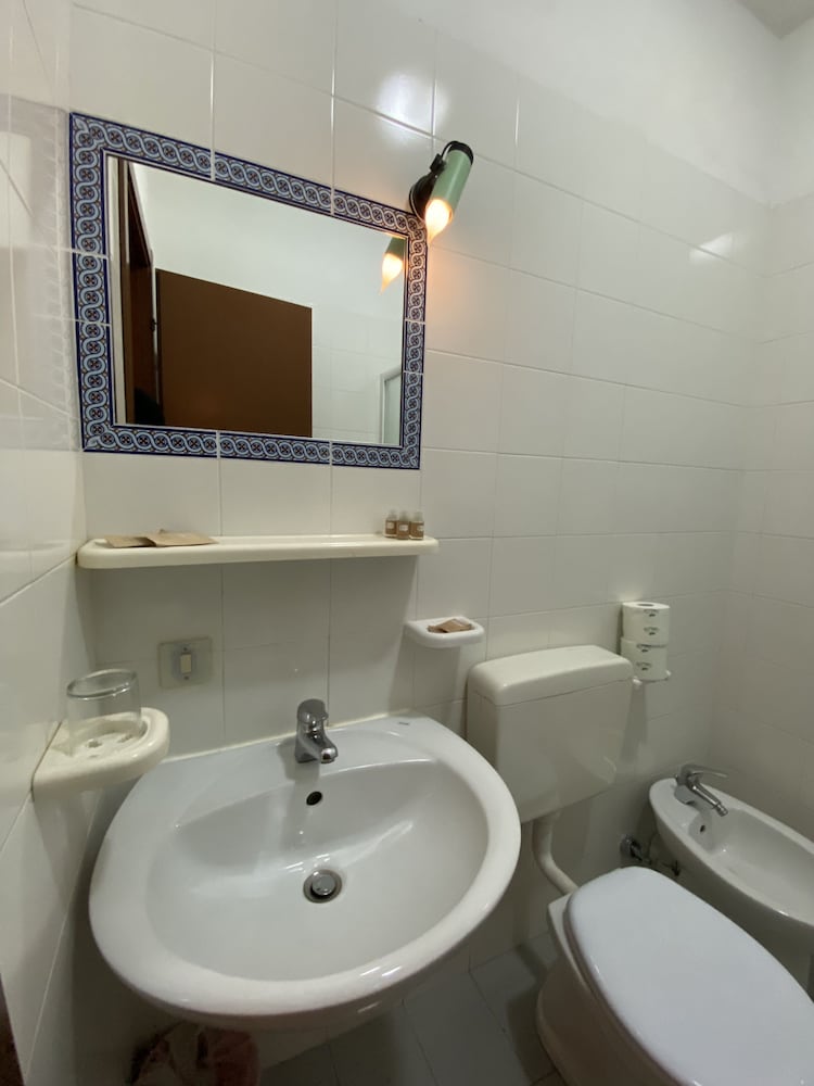 Basic Room - Photo 12