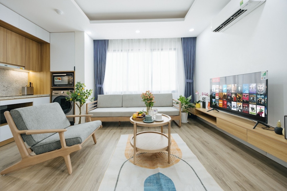 Executive Apartment, Balcony, Garden View