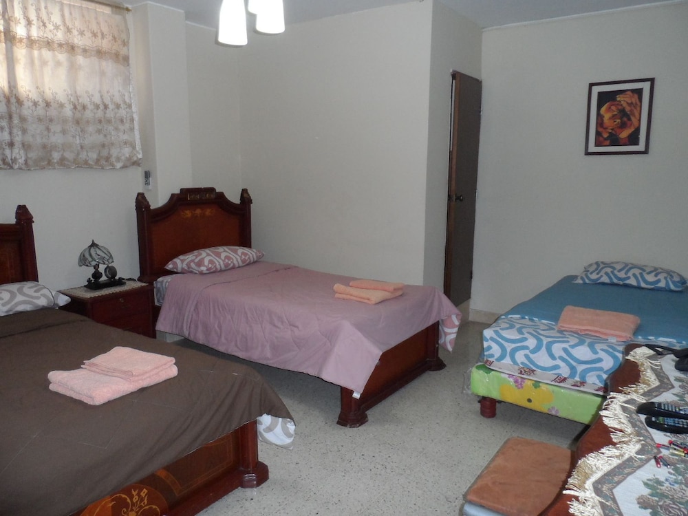 Triple Room, Multiple Beds photo 1