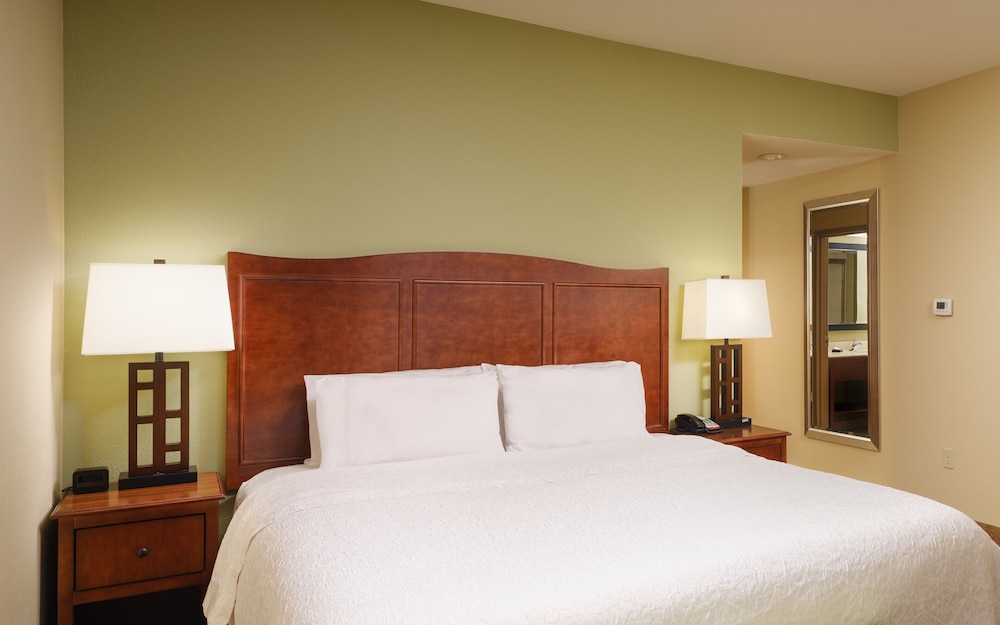 Room, 2 Queen Beds, Accessible (Hearing) photo 1