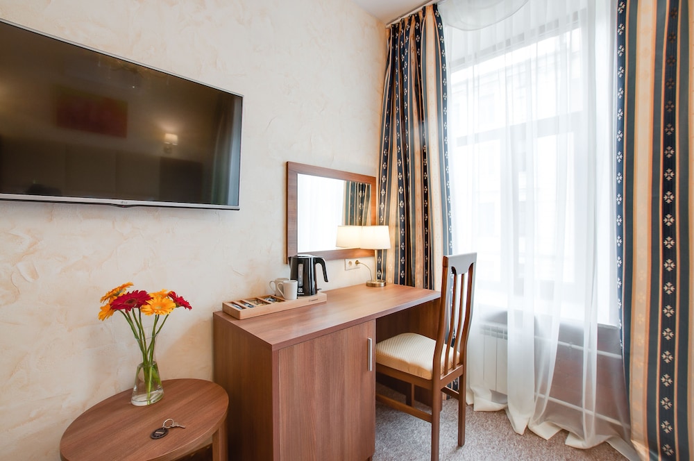 Superior Double or Twin Room photo 2