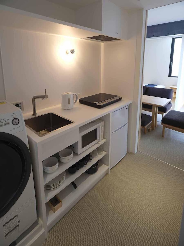 3 Bedrooms, Non Smoking photo 2