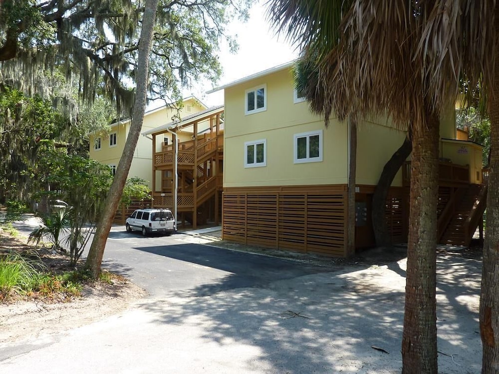 Condo, Multiple Beds (The Locke Nest III) photo 2