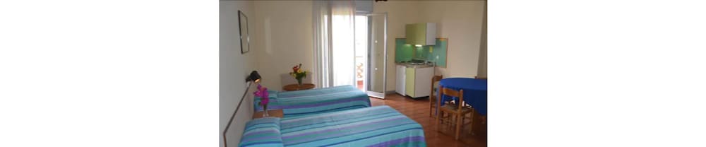 Standard Studio, Terrace, Ground Floor