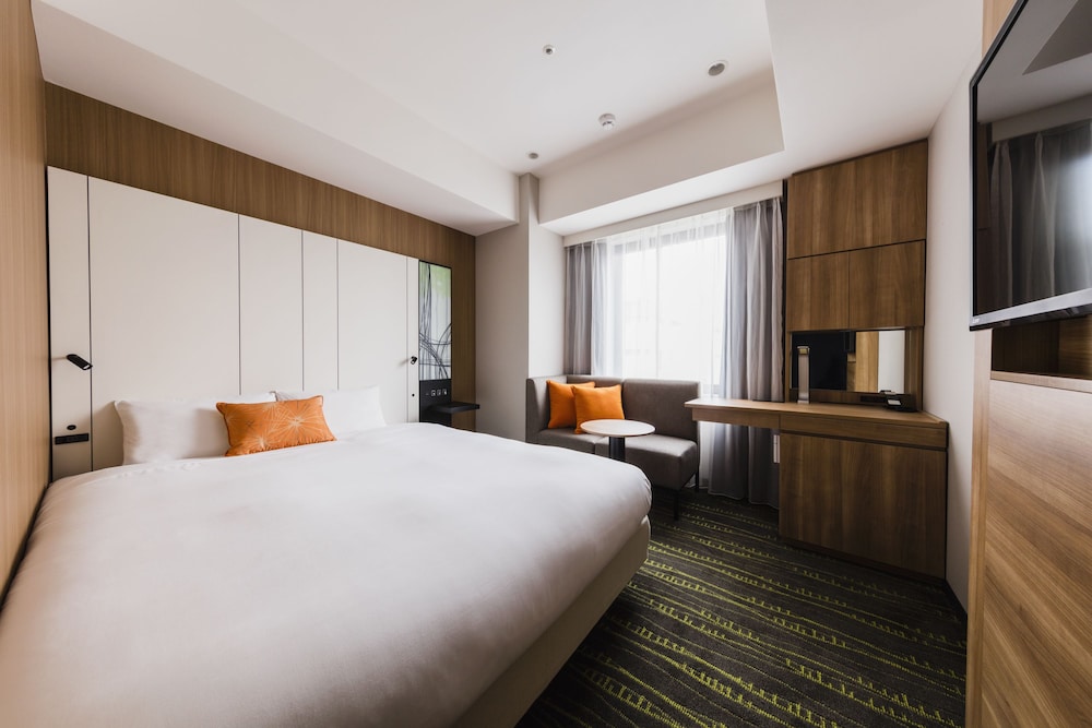 Superior Double Room, Non Smoking (Maximum occupancy 1 adult) thumbnail 6