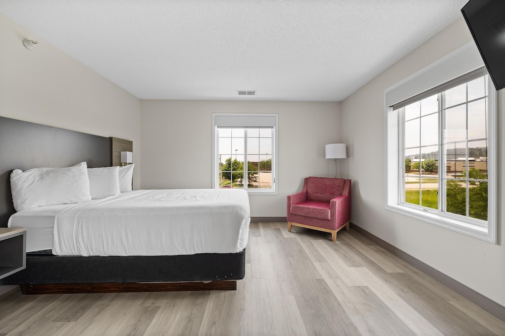 Deluxe Room, 2 Bedrooms, Non Smoking (Queen) - Photo 3