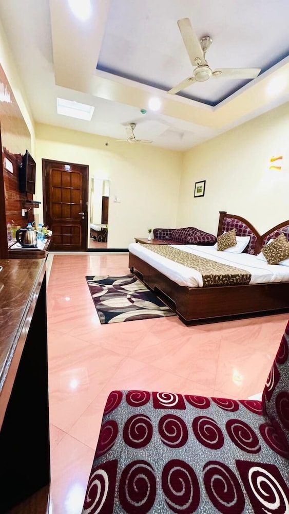 Superior Twin Room photo 3