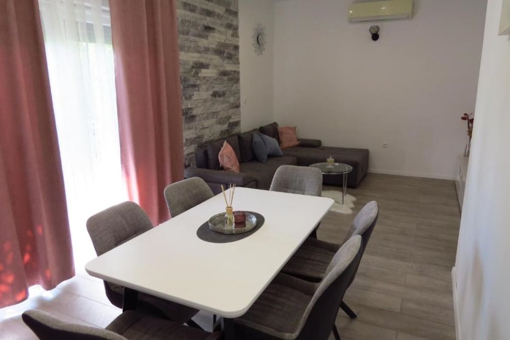 Apartment (Ivo - Free Parking & Bbq - A1(6)) photo 2
