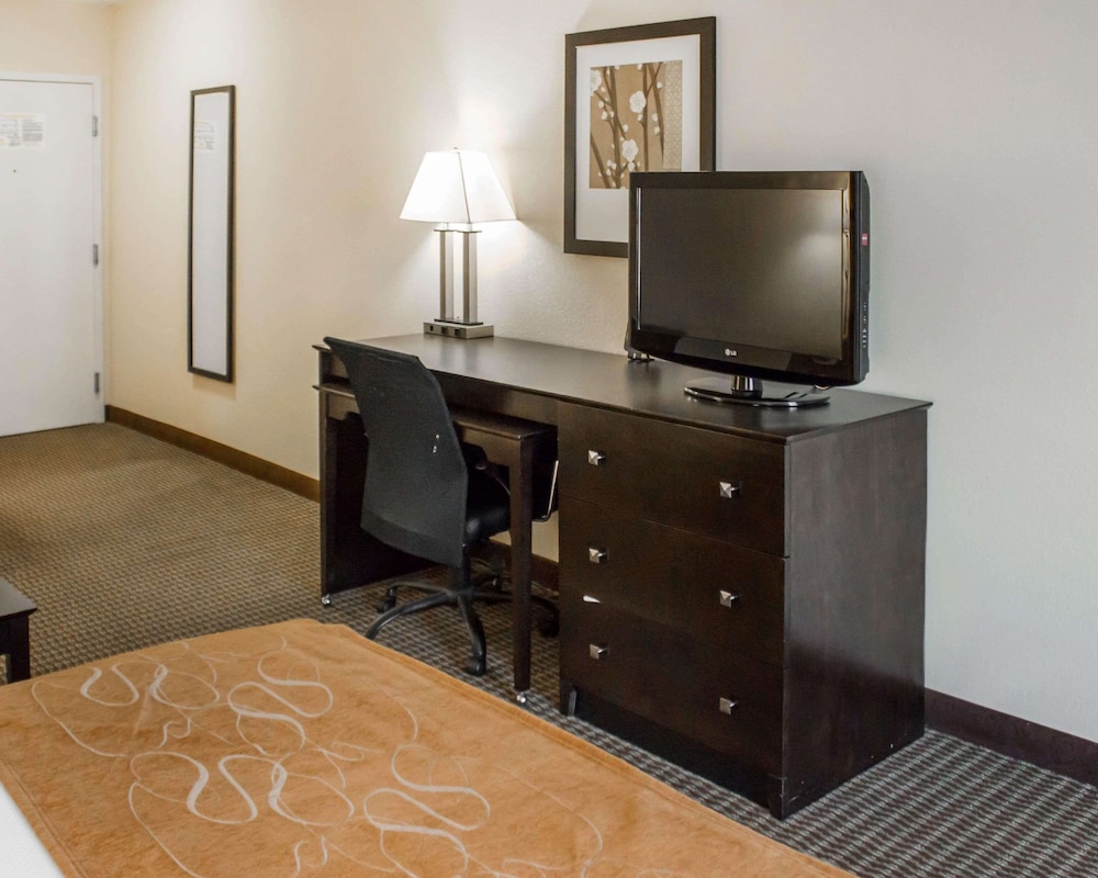 Suite, Non Smoking photo 1