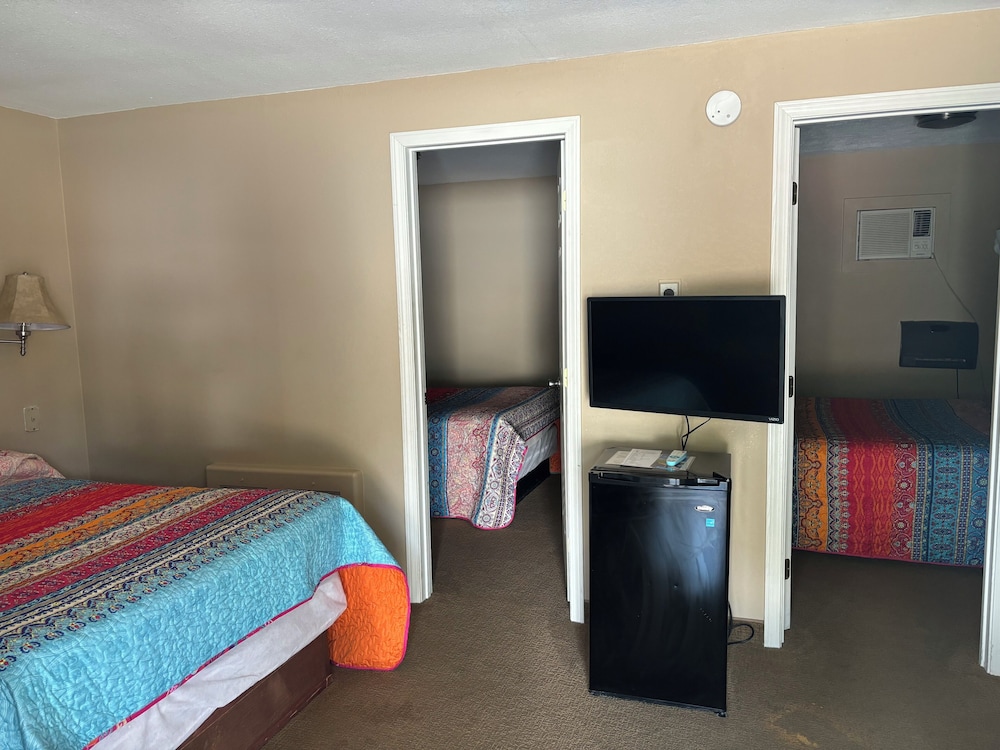 Deluxe Triple Room photo 1