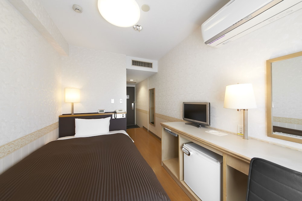 Business Single Room, 1 Large Twin Bed, Non Smoking, photo 6