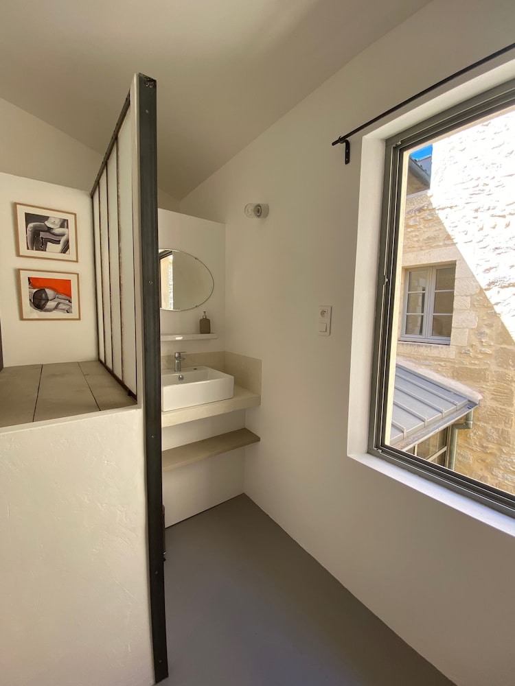 Design Double Room, Ensuite photo 3
