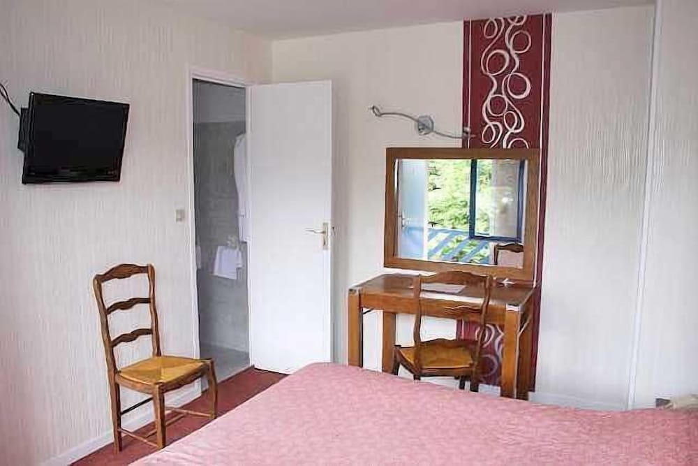 Standard Double Room photo 2