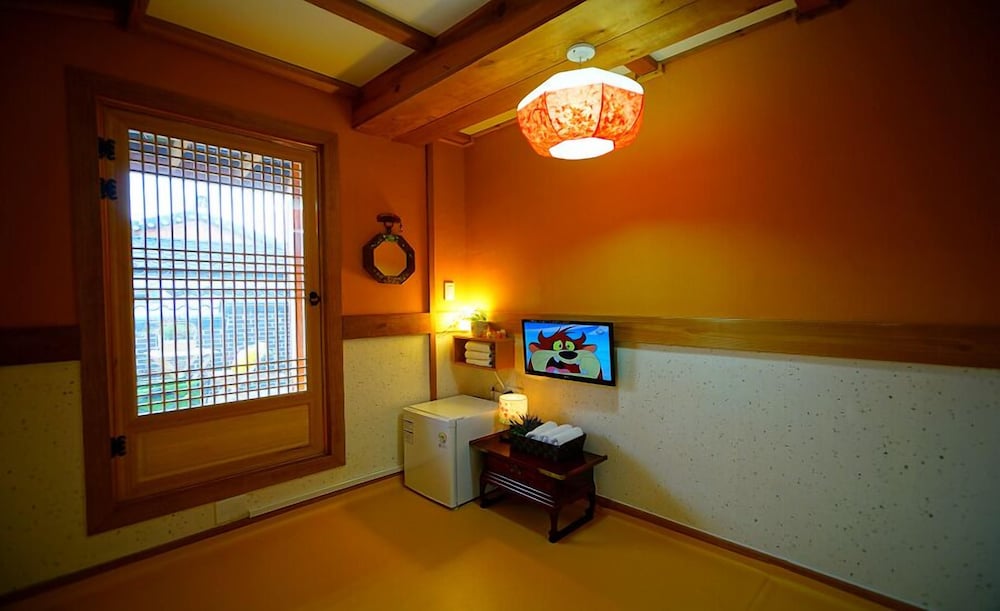 Family Room (Gibbeum) photo 2
