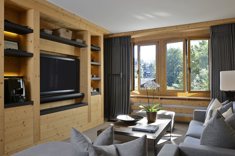 Executive Suite photo 2