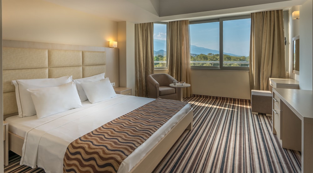 Suite photo 1