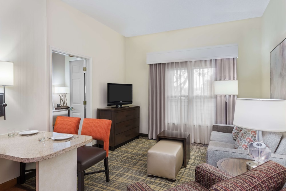 Suite, 2 Double Beds - Photo 4