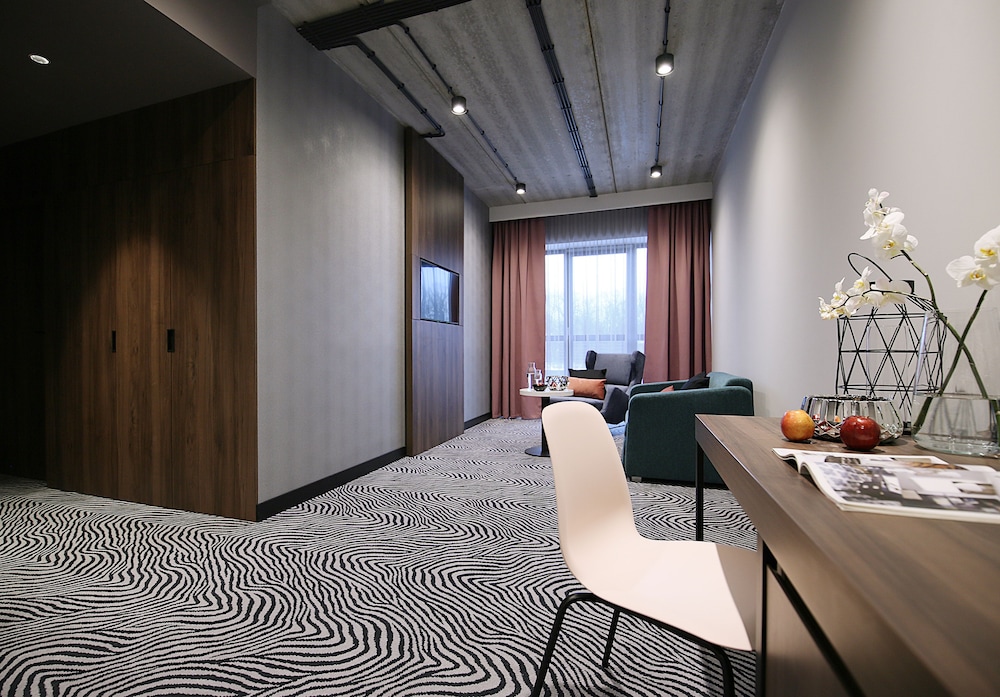 Deluxe Apartment photo 2