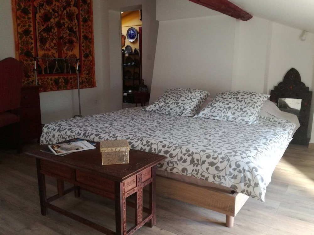 Room (L'Alhambra) photo 3