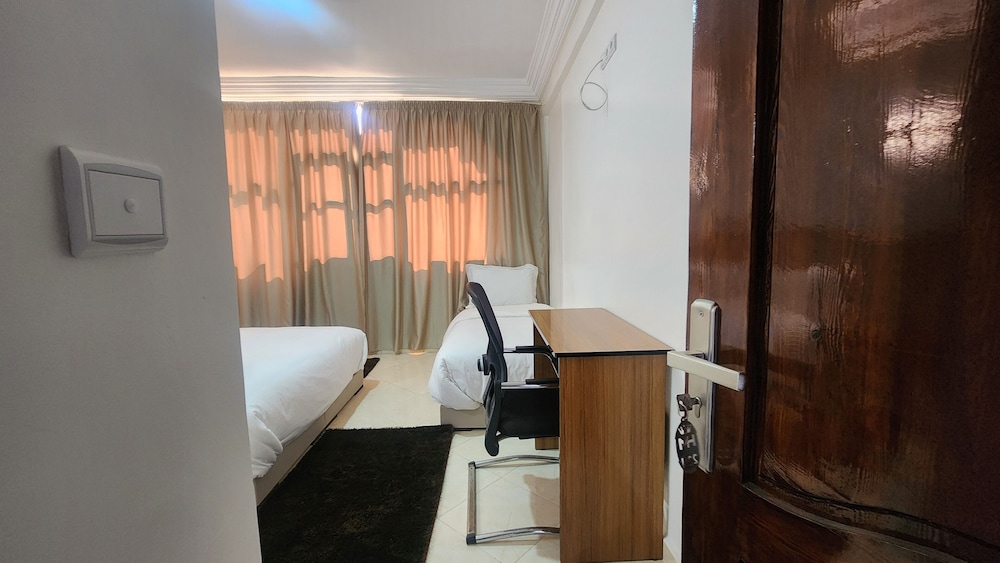 Basic Double Room, Non Smoking, Bay View photo 2