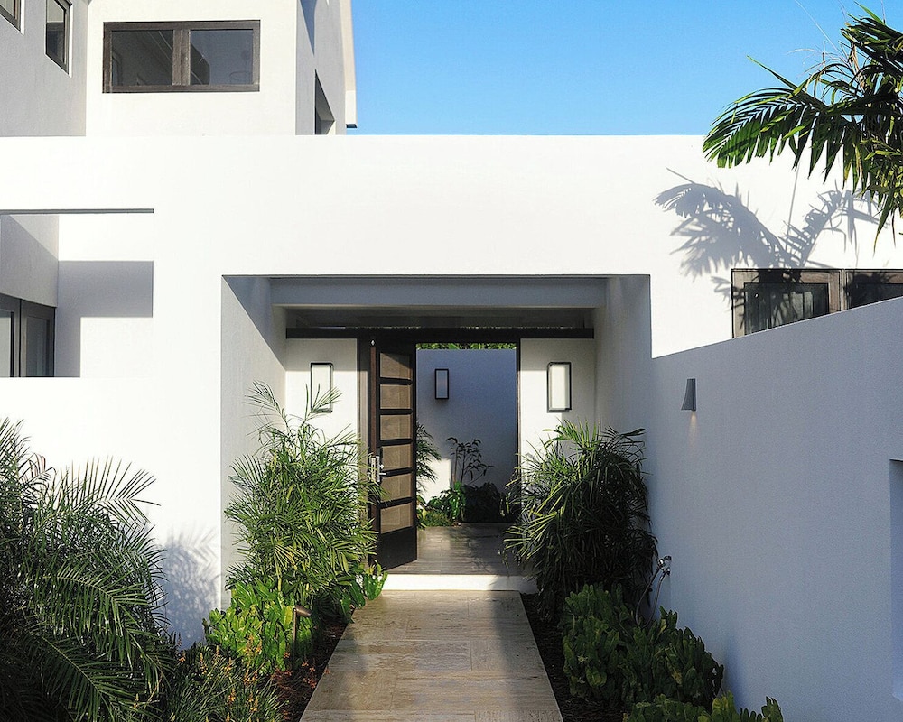 Four Bedroom Pinney's Beach Villa