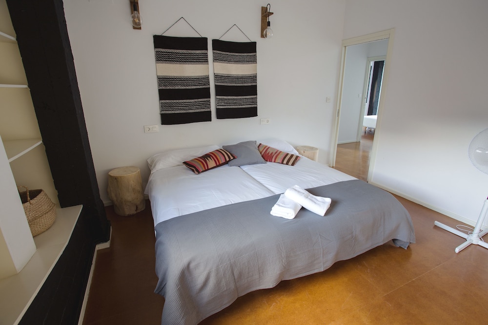 Room, 1 Bedroom - Photo 7