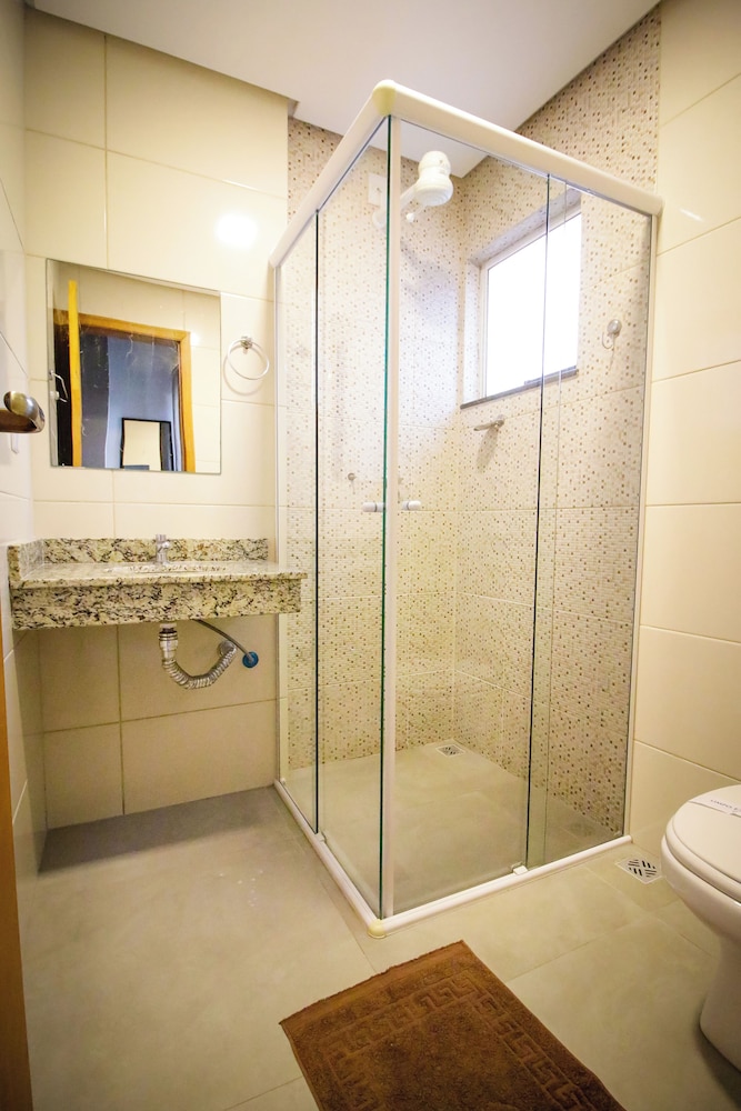 Standard Quadruple Room - Photo 5