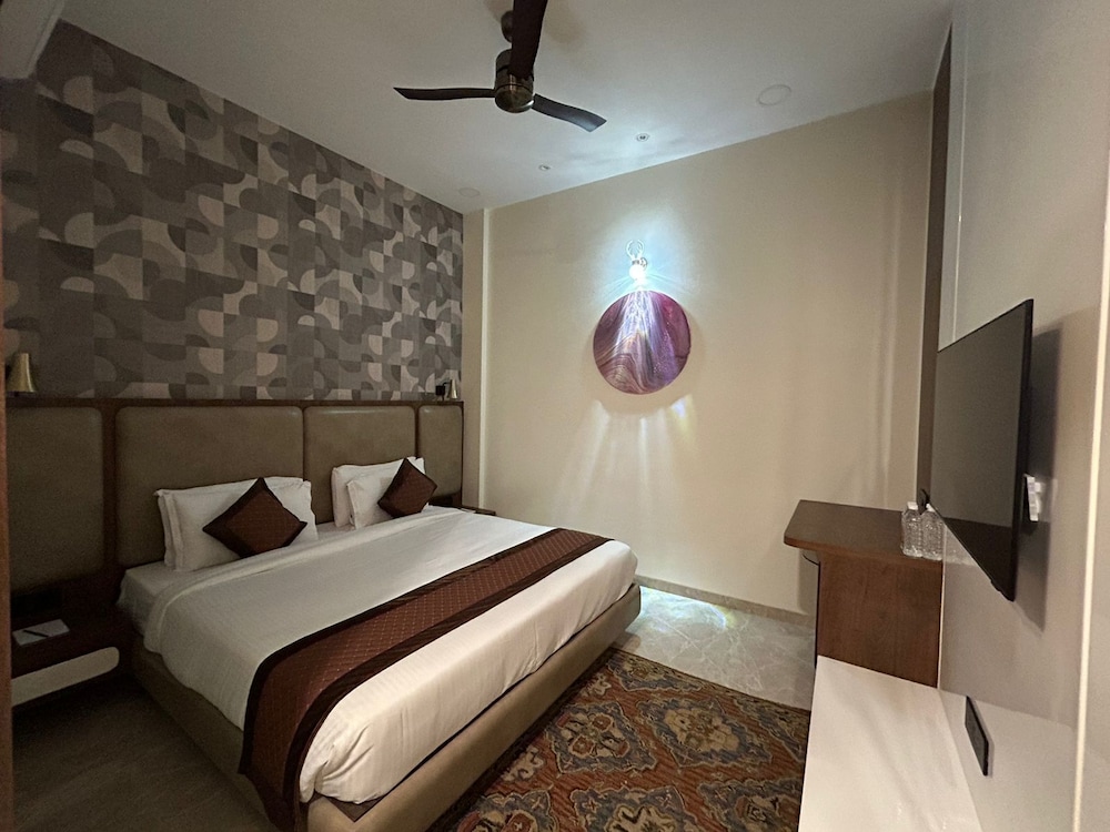 Executive Suite photo 1