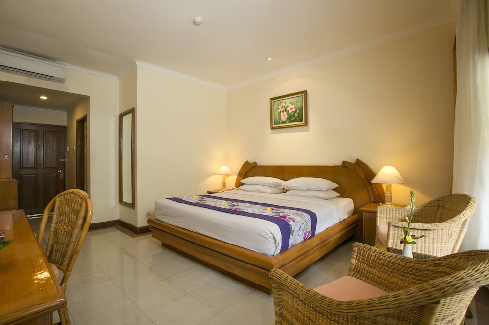 Deluxe Double Room (Ground Floor)