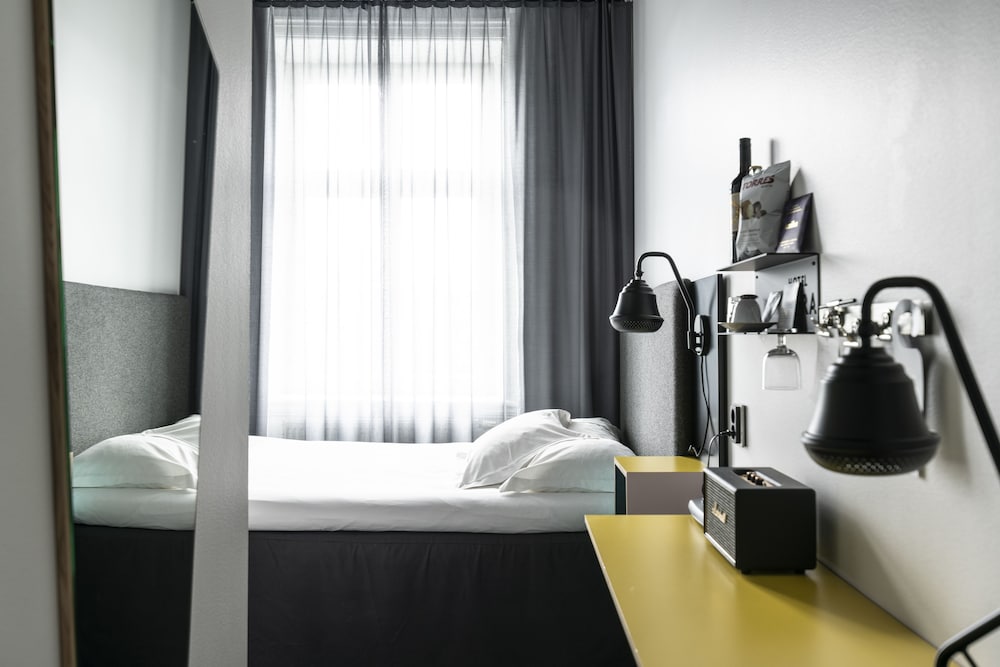 XS - When you are travelling light, alone or as a couple (Bed 140 cm) - Photo 2