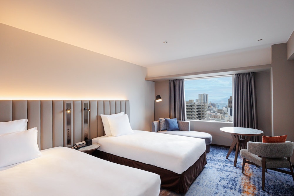 Standard Room, 2 Twin Beds, Club Lounge Access - Photo 1