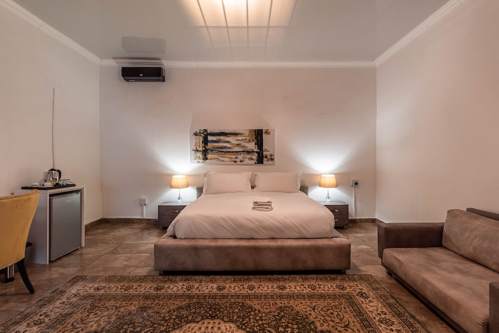 Luxury Double Room, 1 King Bed photo 1