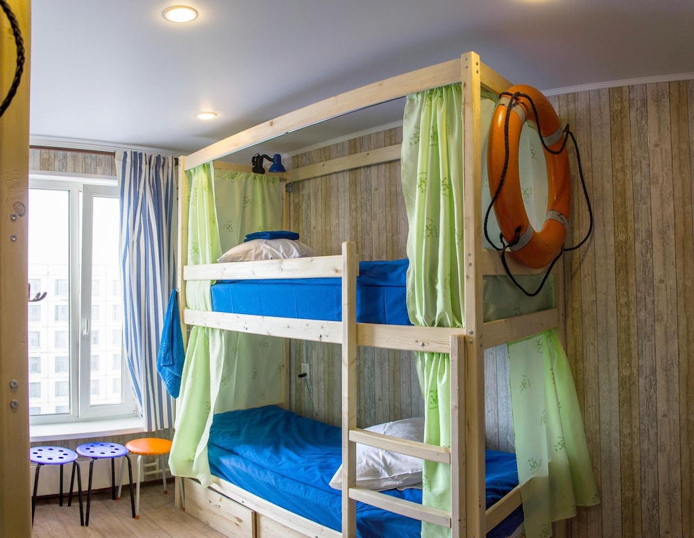 Signature Shared Dormitory, Mixed Dorm, Private Bathroom (4 beds) photo 3