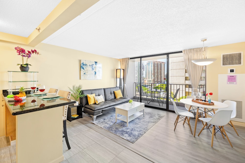 Condo, 1 Bedroom, City View (1 Bedroom)