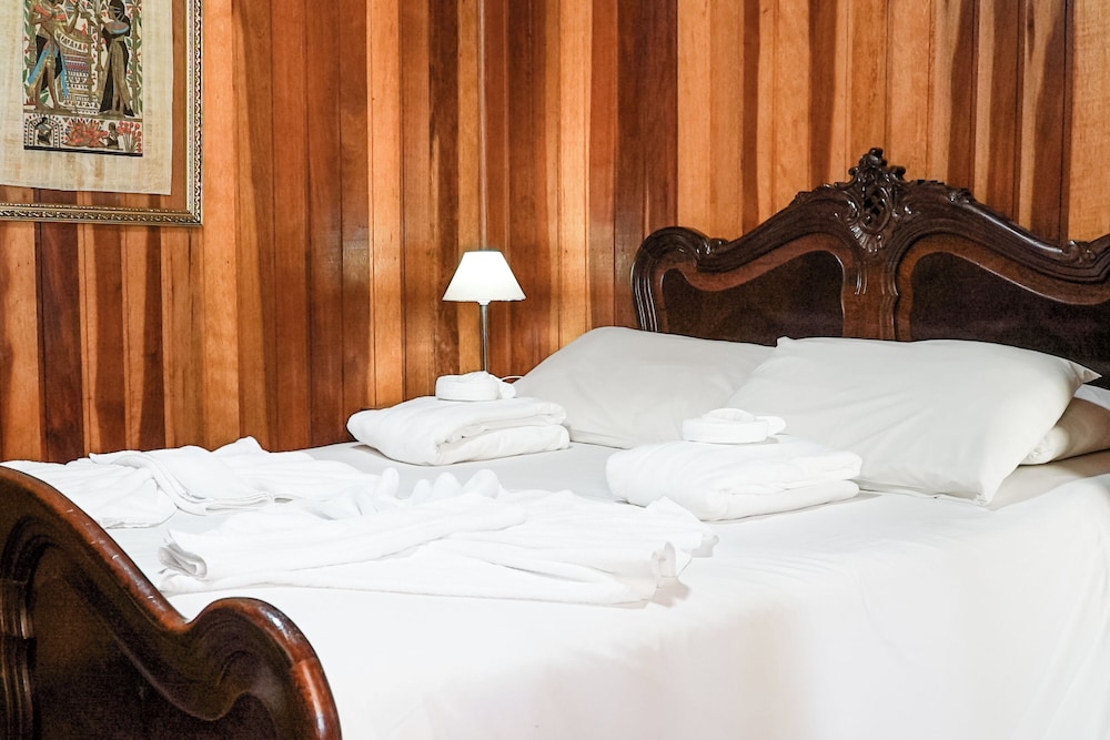 Luxury Room, Garden View photo 2